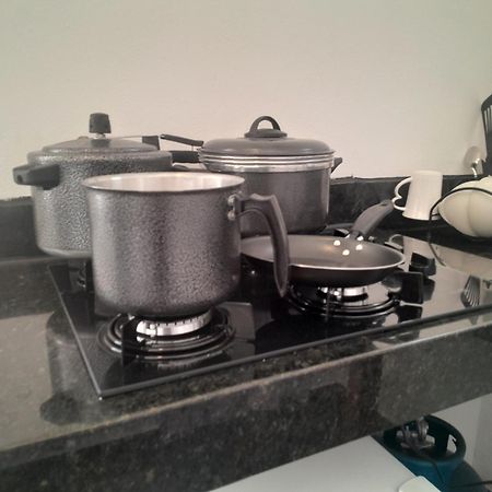Paul'S Kitchenettes Da Praia & Nemo Dive, Centro De Mergulho サンタ・クルース・カブラーリア 部屋 写真