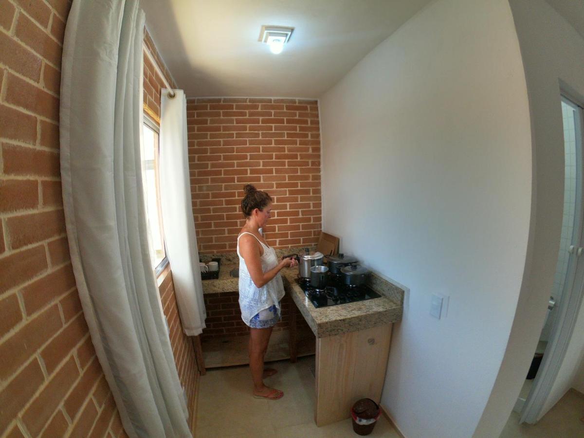 Paul'S Kitchenettes Da Praia & Nemo Dive, Centro De Mergulho サンタ・クルース・カブラーリア エクステリア 写真