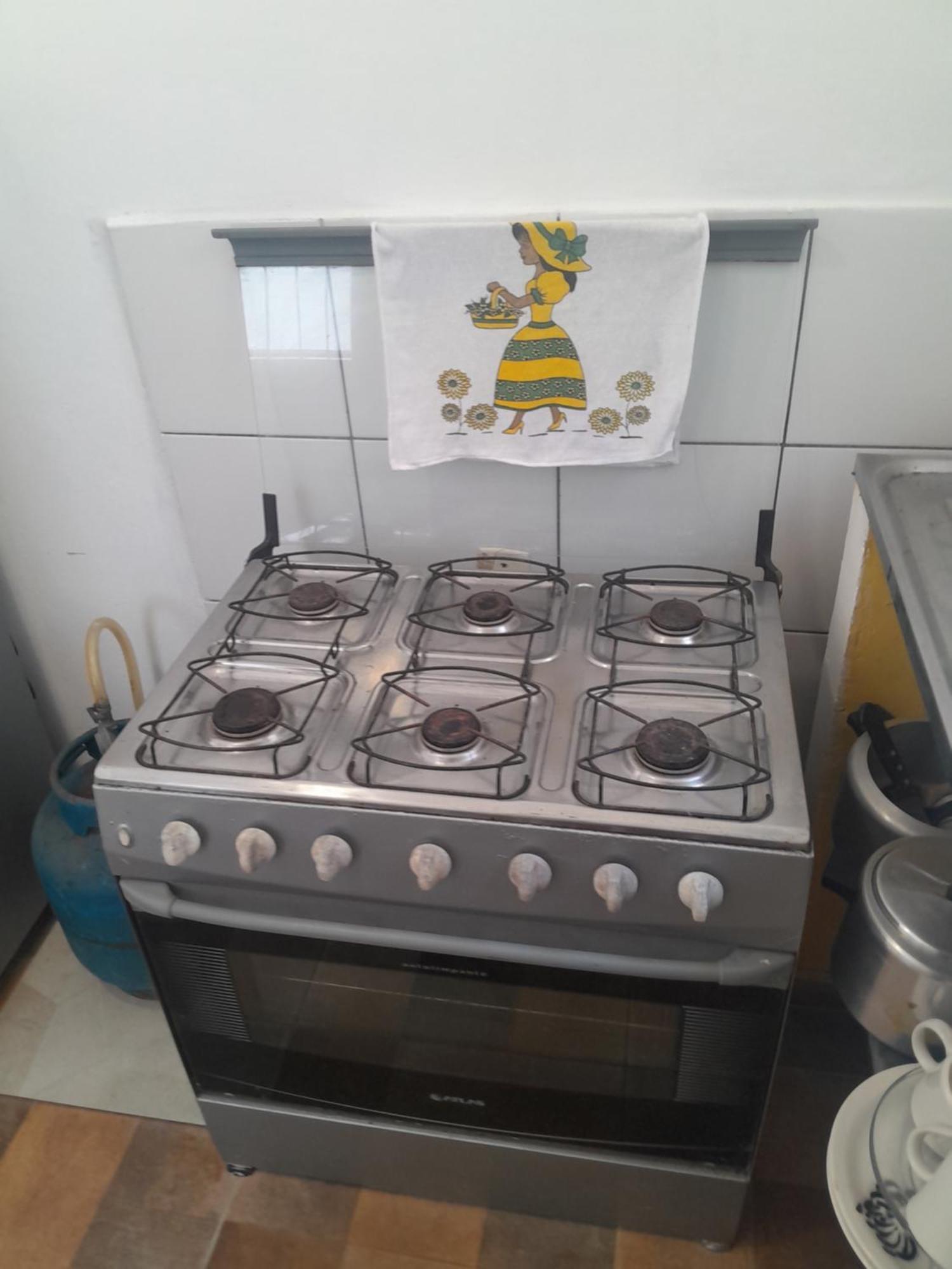 Paul'S Kitchenettes Da Praia & Nemo Dive, Centro De Mergulho サンタ・クルース・カブラーリア 部屋 写真
